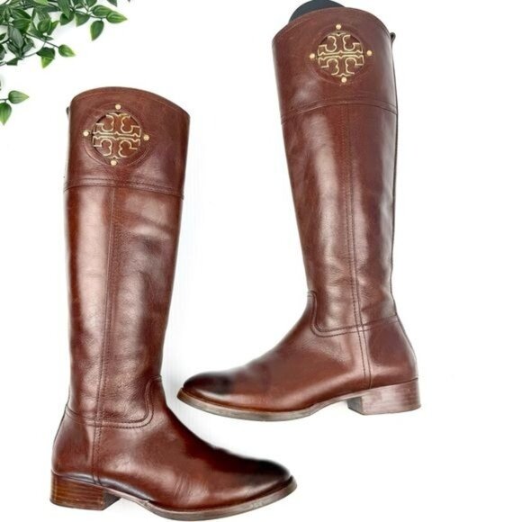 Tory Burch Kiernan leather Riding Boots gold logo size 7